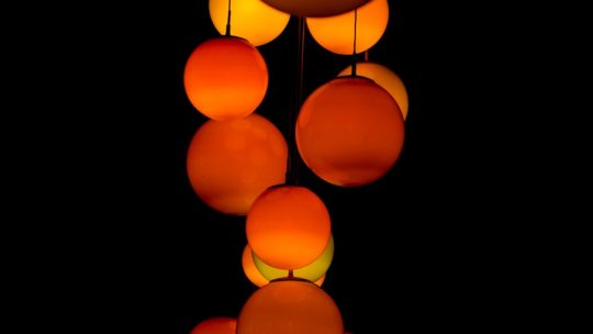 Rotan Lampen en LED Kaarsen: Een Perfecte Combinatie voor Jouw Interieur